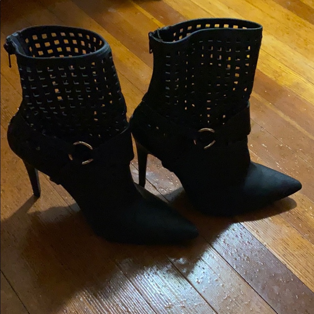 Black booties - Picture 2 of 4